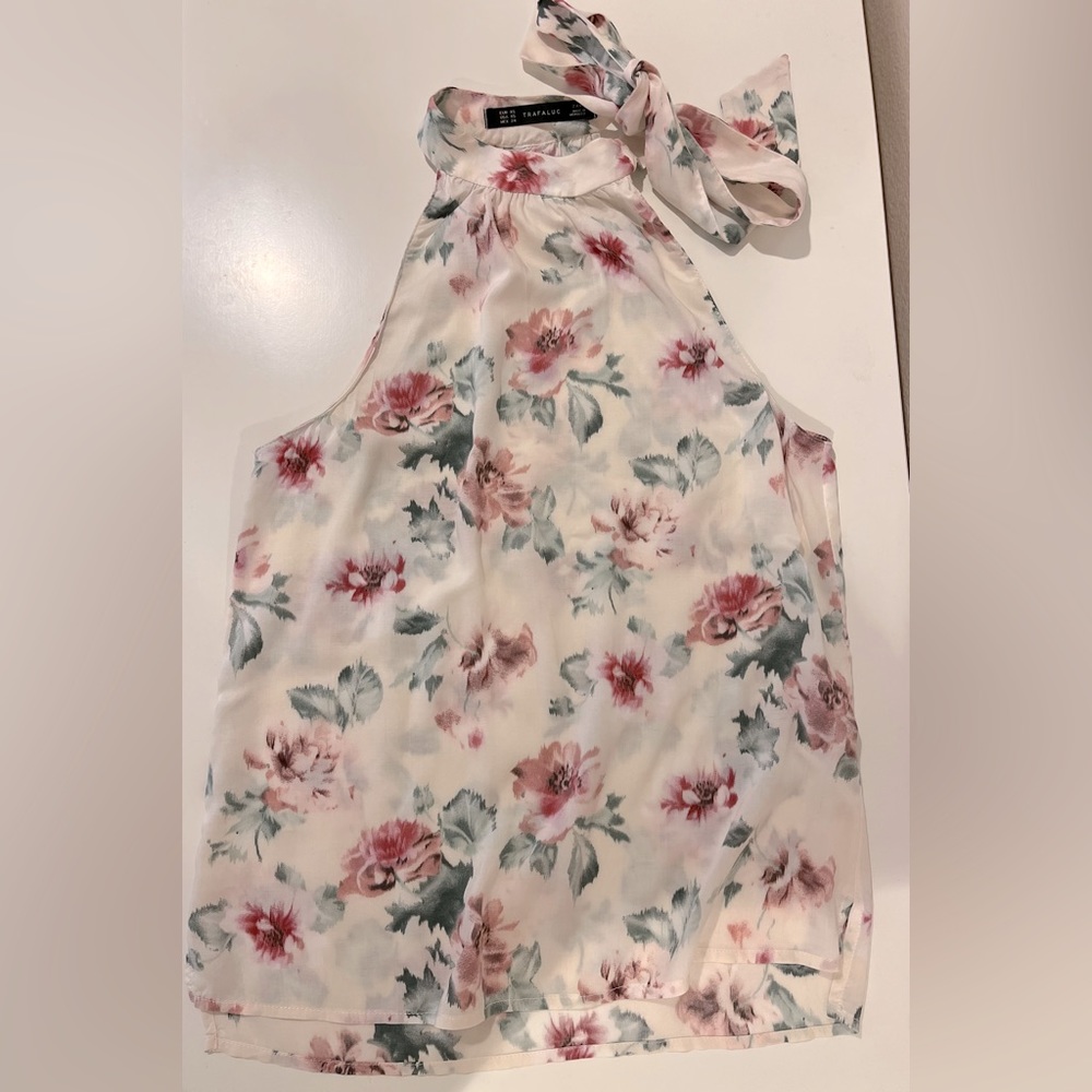 Zara floral halter neck top, Size XS